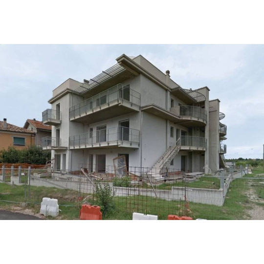 Thi công xây thô Bến Lức