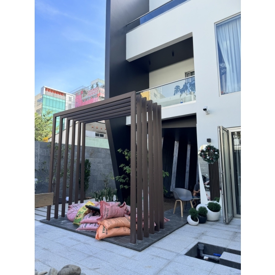 Biêt Thự Hiện Đại Ở Phường 1 Tân Bình