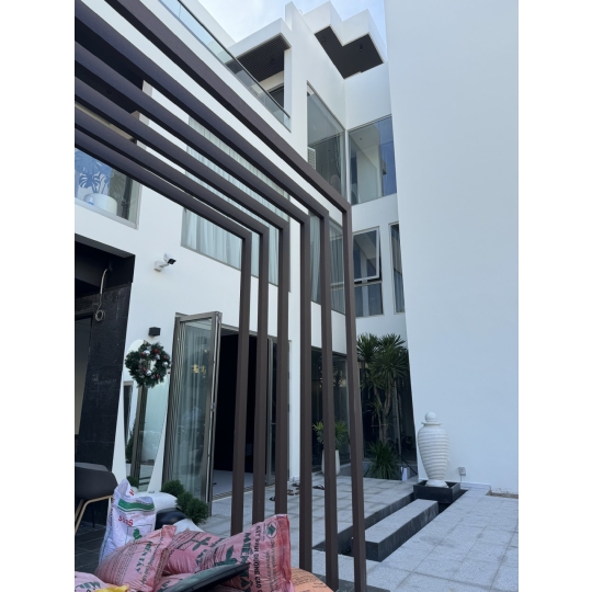 Biêt Thự Hiện Đại Ở Phường 1 Tân Bình